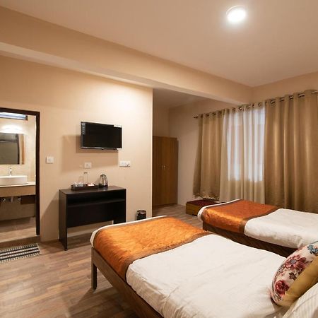 Hotel Shambhala Гангток Екстериор снимка