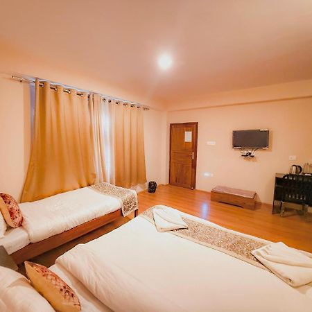 Hotel Shambhala Гангток Екстериор снимка
