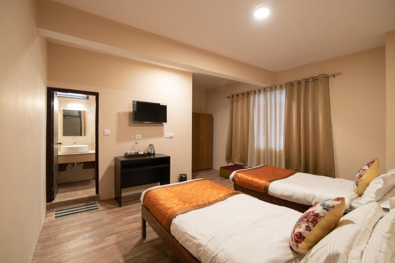 Hotel Shambhala Гангток Екстериор снимка