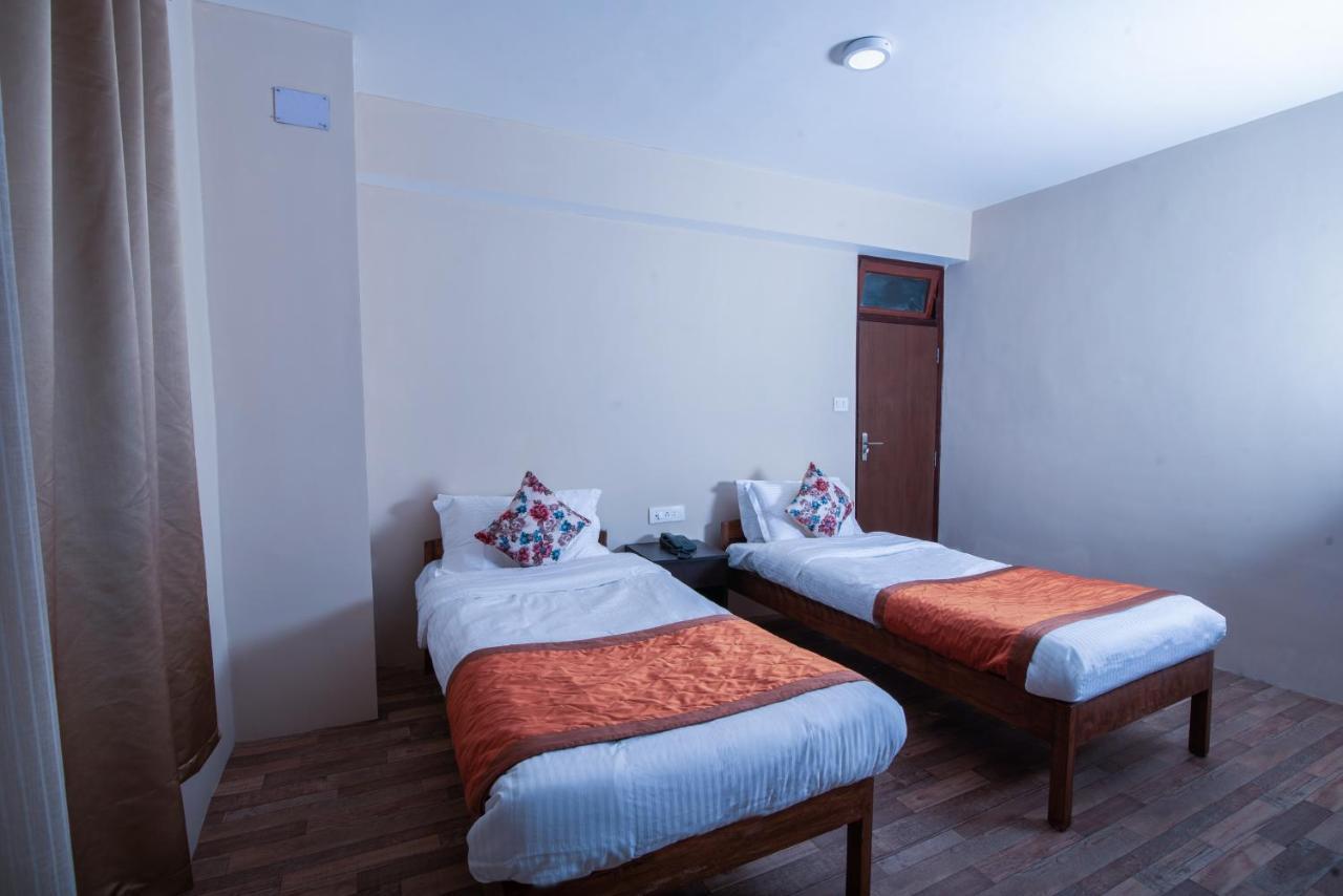 Hotel Shambhala Гангток Екстериор снимка