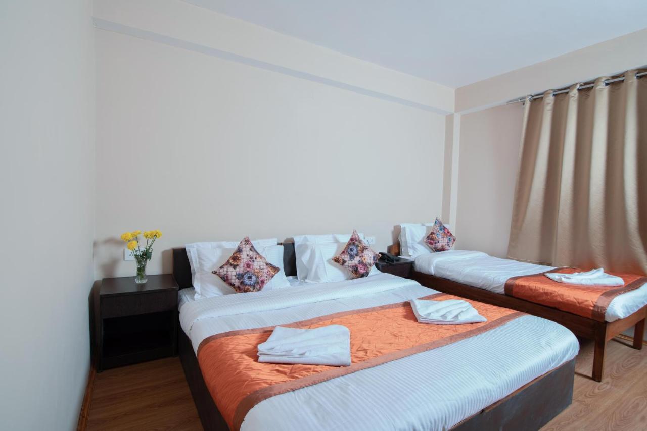Hotel Shambhala Гангток Екстериор снимка